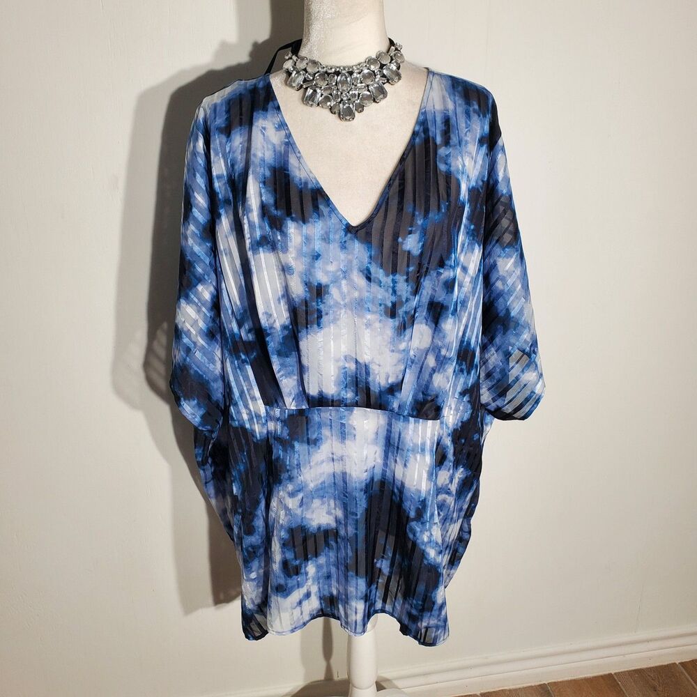 LANE BRYANT KIMONO SLEEVE BLUE POLYESTER SIZE 22/24(3X)
